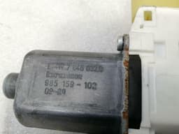 BMW BMW 7 Series F02 F01 Right Front Door Winder 7182106 Window Regulator Front Right — thumbnail 3