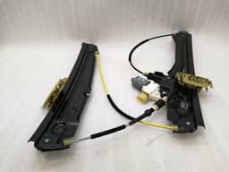BMW BMW 7 Series F02 F01 Right Front Door Winder 7182106 Window Regulator Front Right — thumbnail 2