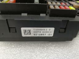 BMW BMW 7 Series F02 F01 Rear Fuse Box 9210857 Fuse Box — thumbnail 4