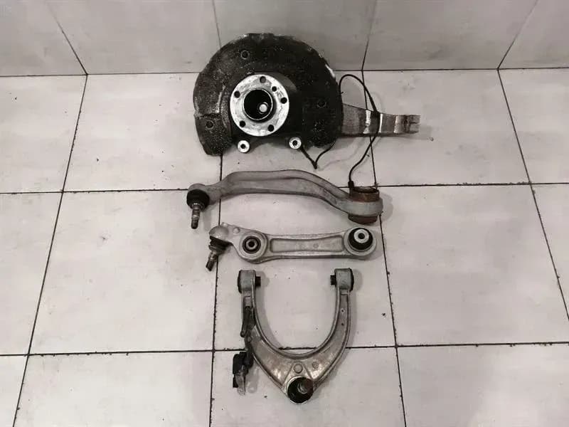 BMW 7 Series F02 Left Front Hub SET 31216775767 Wheel Bearing Housing Front Left