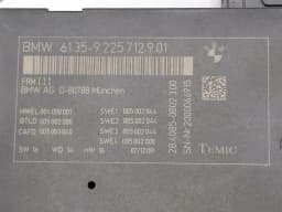 BMW BMW 7 F02 F01 F07 Footwell Light Control Unit 9225712 Light Control Module FRM 3 — thumbnail 3