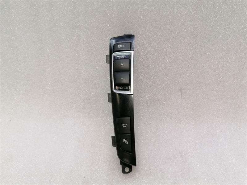 BMW BMW 7 Series F02 F01 PDC / Camera Switch 9201484 PDC / Camera Switch