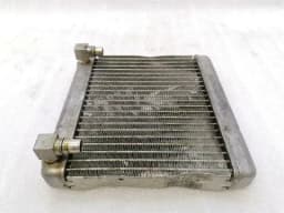 BMW BMW 760Li F02 F01 Engine Oil Cooler 7570103 Engine Oil Cooler N63 V8 N74 V12 — thumbnail 1