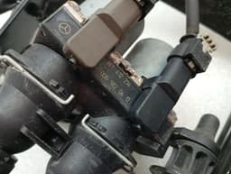 MERCEDES-BENZ Mercedes S-Class W222 Heater Valve A0009820617 Heater Valve — thumbnail 6