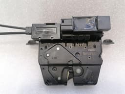 BMW BMW 7 series F02 F01 boat lock 7191213 tailgate lock — thumbnail 5