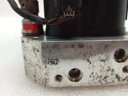 MERCEDES-BENZ Mercedes S-Class W222 Rear ABC Valve A2213201058 Rear Hydraulic Valve — thumbnail 5