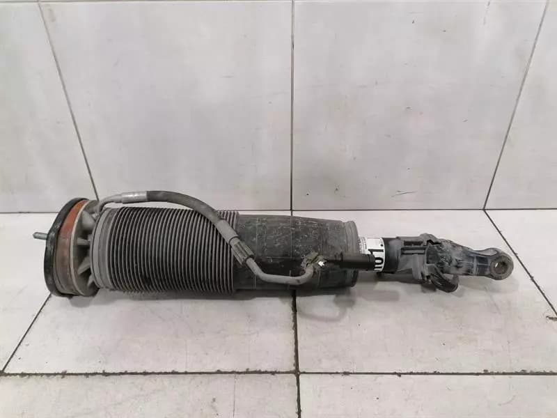 MERCEDES-BENZ Mercedes S-Class W222 Shock Absorber Front A2223206013 Right Front Shock Absorber