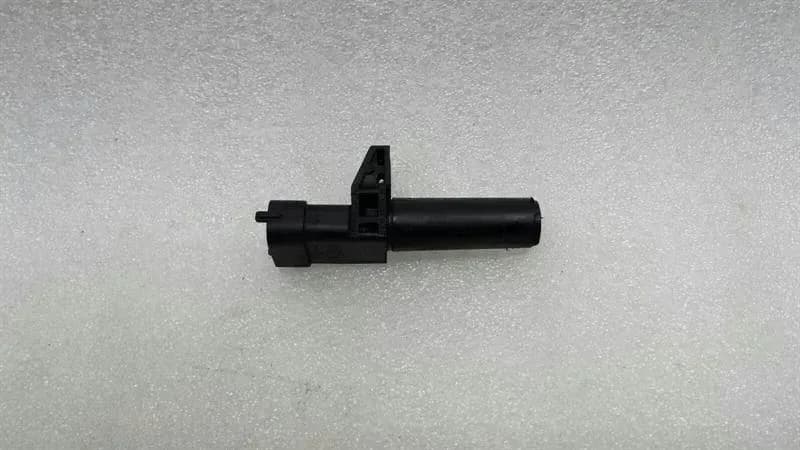 MERCEDES C Class W204 Crankshaft Position Sensor A2761530128 Crankshaft Sensor