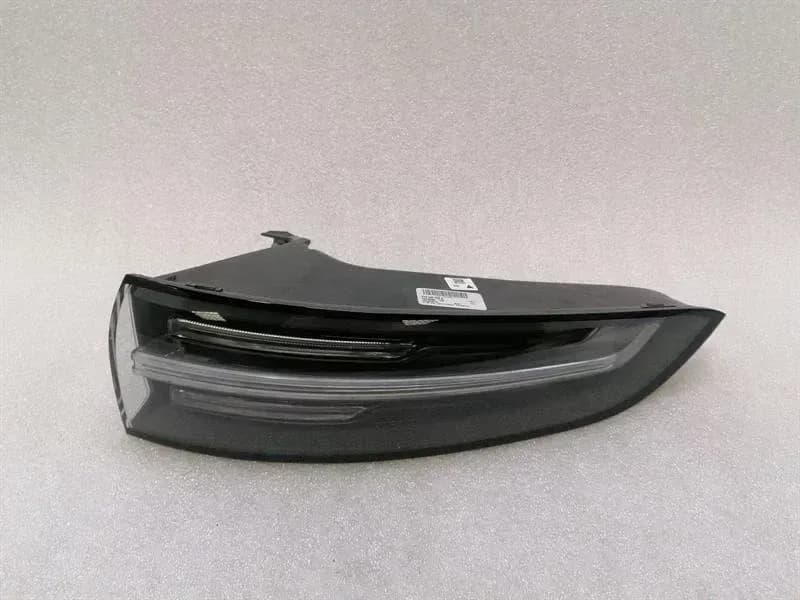 PORSCHE Porsche Cayenne 9Y MK3 E3 Right Rear Light 9Y0945096K Tail Light Rear Right
