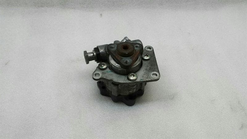 BMW BMW M5 E60 E63 E64 M6 servo pump 2282951 power steering pump S85 V10