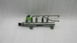 SAAB SAAB 9-3 Fuel Rail 55209572 Fuel Injector Pipe Manifold 2.2 TID — thumbnail 1