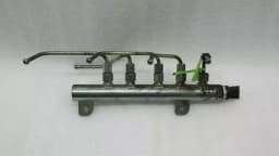 SAAB SAAB 9-3 Fuel Rail 55209572 Fuel Injector Pipe Manifold 2.2 TID — thumbnail 4