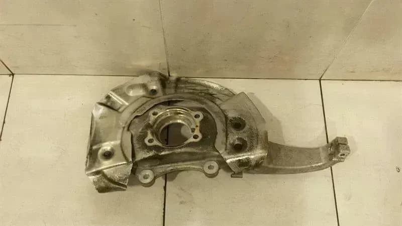 BMW BMW GT F07 Wheel Bearing Housing Knuckle Front Li 31214082755 Front Hub X-Drive
