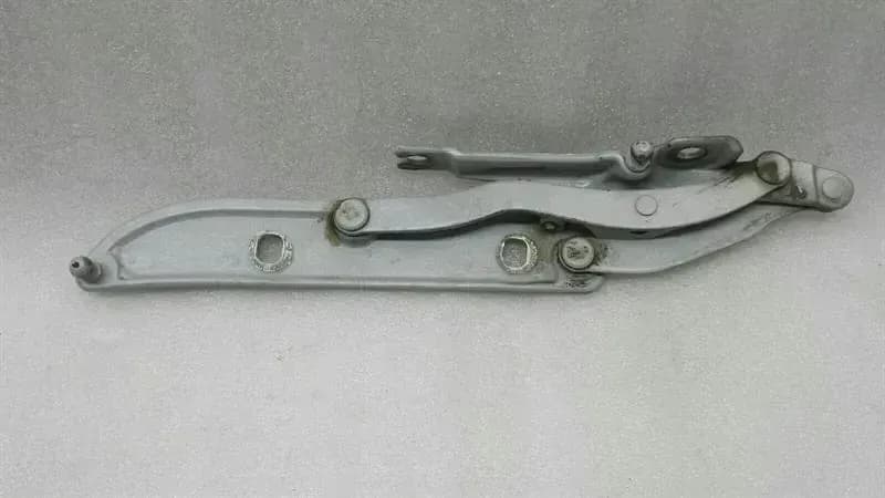 BMW BMW 3 Series E46 Boat Hinge 41628220073 Tailgate Hinge