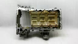 BMW BMW 7 series F01 F07 F10 oil pan upper 7570688 oil pan top x-drive — thumbnail 1