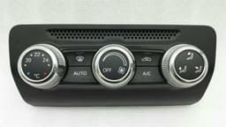 AUDI Audi A1 8X climate control panel climate 8X0820043C A/C car climate control breaking — thumbnail 2