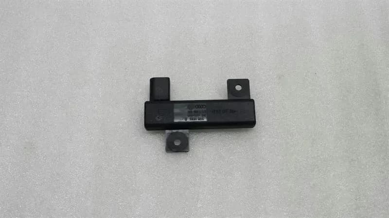 VW VOLKSWAGEN TOUAREG 7L Keyless Go Antenna 3D0909133E Keyless Go Antenna