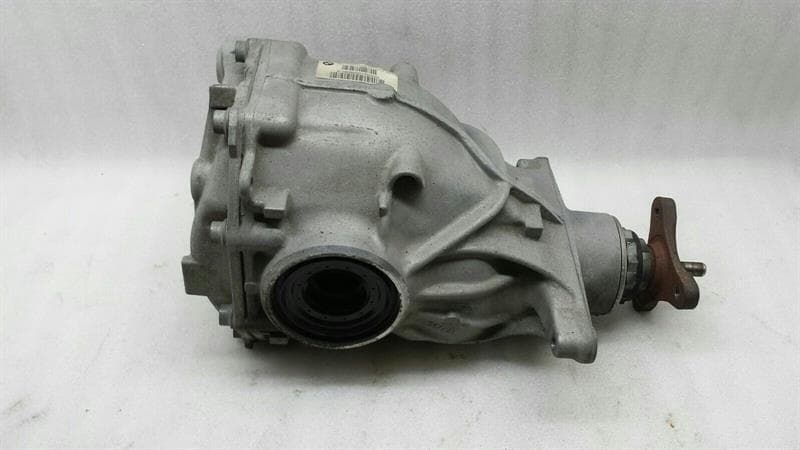 BMW BMW 7 Series F01 Rear Differential 7577097 Rear Diff Ratio 3.47 750iX