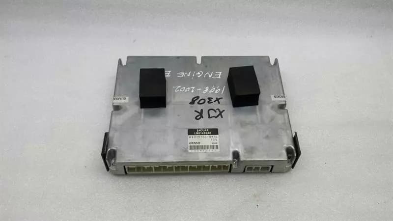 JAGUAR JAGUAR XKR XJR X308 X100 ECU LNG1410AD Engine Control Unit 4.0 98-02