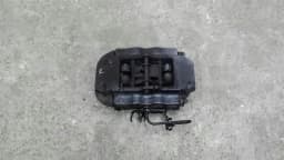 VW 2009 Volkswagen Touareg rear right caliper 7L6615424L brake caliper — thumbnail 4