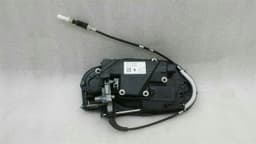 BMW BMW 6 Series E63 E64 door handle holder Re 7191618 FRH door interior handle carrier — thumbnail 3