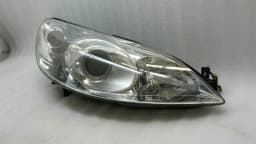 PEUGEOT Peugeot 407 right headlight headlight xenon right handlebar RHD — thumbnail 2