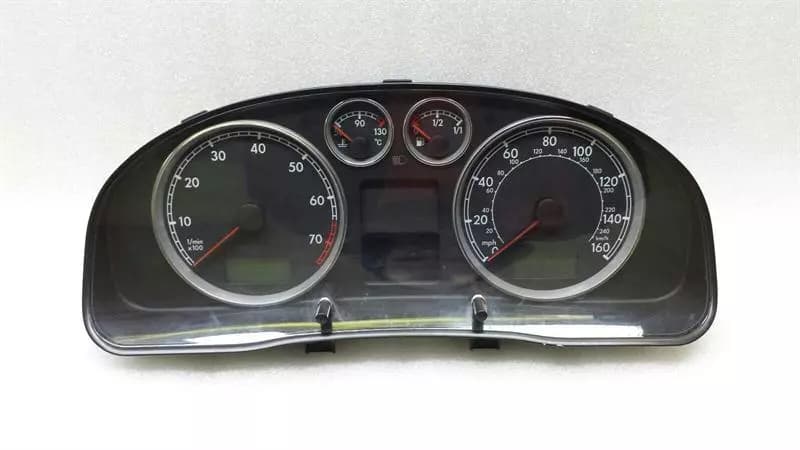 VW Volkswagen Passat B5 Instrument Cluster 3B0920927 Speedometer 2.8 V6 MPH