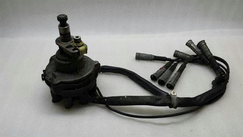 MERCEDES-BENZ 1994 MERCEDES G-WAGEN IGNITION DISTRIBUTOR A0031584401 IGNITION DISTRIBUTOR