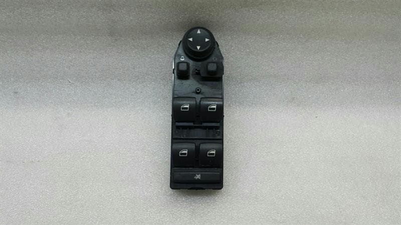 BMW BMW 5 series E60 E61 Drivers window switch 6951929 shift centre window regulator