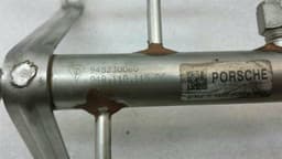 PORSCHE Porsche Panamera 970 Fuel Injection Moulding Pipe Manifold 94811011506 Fuel Rail 4.8 V8 — thumbnail 3