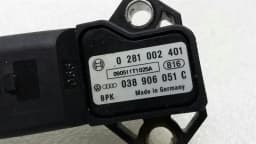 AUDI Audi A4 8K map sensor 038906051C sensor boost pressure sensor — thumbnail 2