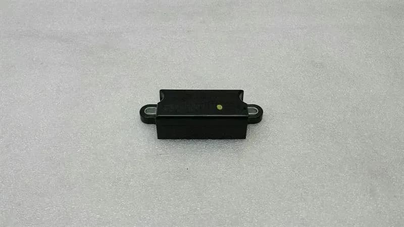 Mercedes CLS W219 Impact Sensor A0038200726 Crash Sensor Trigger Device