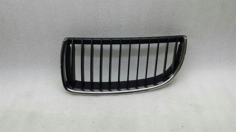 BMW BMW 3 Series E90 Left Front Grille 7120007 Radiator Grille Left