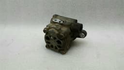 TOYOTA Toyota Hilux Power Steering Pump Servo Pump 1KDFTV — thumbnail 3