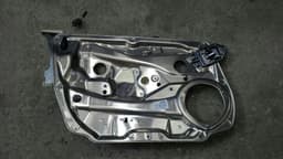 MERCEDES-BENZ Mercedes E Class W212 Power Window Front Left A2127201579 Window Regulator — thumbnail 4