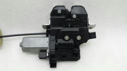 MERCEDES-BENZ Mercedes S-Class W221 Electric Tailgate Lock A2217500085 Boot Lock — thumbnail 3