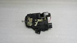 AUDI Audi S6 C5 RHD Front Right Door Lock 4B2837016A Right Handlebar — thumbnail 5