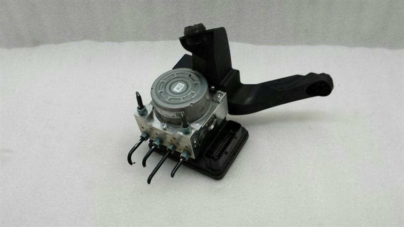 MINI Mini Cooper F56 Hydraulic Block Control Unit 6873922 ABS Pump B37C15A