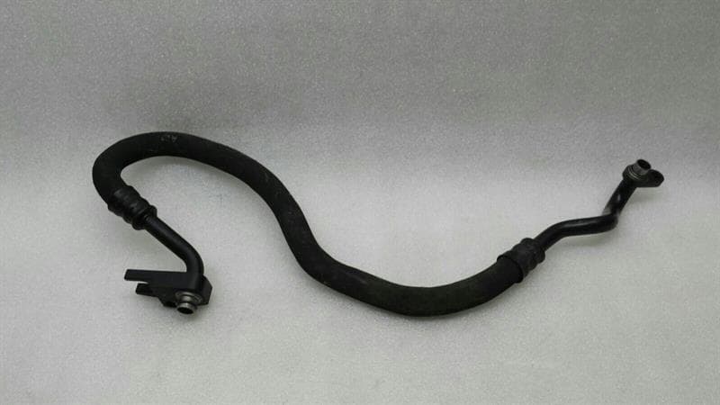 BMW BMW 6 Series E63 E60 M5 V10 85 Engine Oil Pipe 172282912 Oil Cooler Line