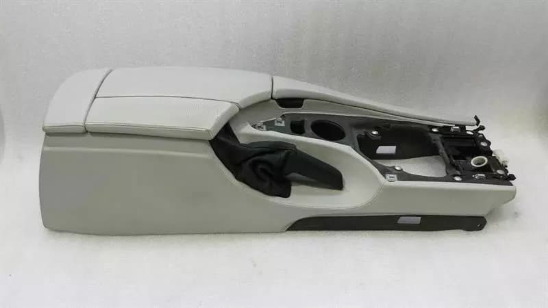 BMW BMW 5 E60 M5 CONSOLE armrest RHD PLATINUM center armrest armrest PLATINUM 05-07