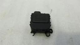 PORSCHE Porsche 911 Carrera Vent Flap Engine 8D2820511C Servo Motor — thumbnail 1
