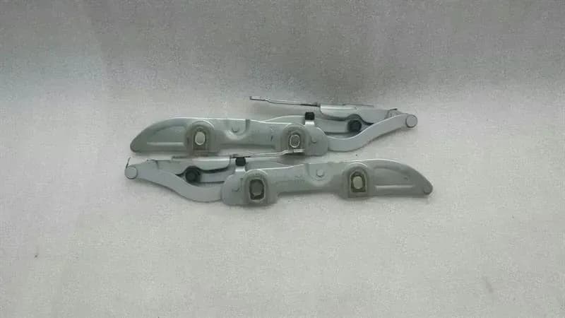 BMW BMW 3 Series E46 Boat Hinge 41628222715 Tailgate Hinge Set