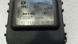 PORSCHE Porsche 911 Carrera Vent Flap Engine 8D2820511C Servo Motor — thumbnail 6