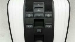 MERCEDES-BENZ Mercedes E Class W212 interior light interior light A2129002106 dome light — thumbnail 6
