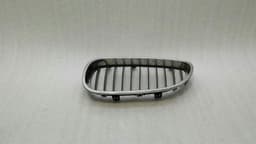 BMW BMW 5 Series E60 Left Front Grill 7065701 Radiator Grille Left — thumbnail 2