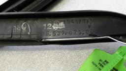 PORSCHE Porsche 911 996 Carrera Left Door Seal 99653707500 Door Seals Left — thumbnail 4