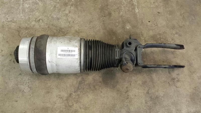 09 VW TOUAREG 7L6616039A air damper shock absorber strut airmatic front left