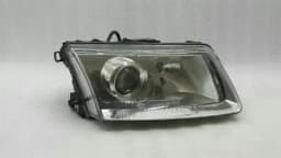 VW Volkswagen Passat B5 right headlamp headlight right xenon — thumbnail 1
