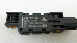 AUDI Audi A3 8P Crash Sensor 4B0959643D Impact Sensor — thumbnail 2