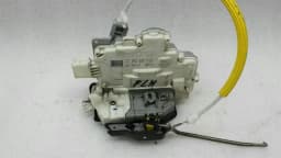 AUDI Audi A3 8P RHD front left door lock 4F2837015 right hand drive — thumbnail 6
